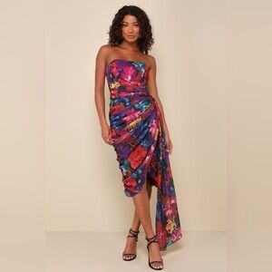 LULU’S UNCOMMON AESTHETIC FLORAL STRAPLESS BODYCON MIDI DRESS